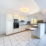 Oree Des Salines By Interhome Vila Le Grau-du-Roi