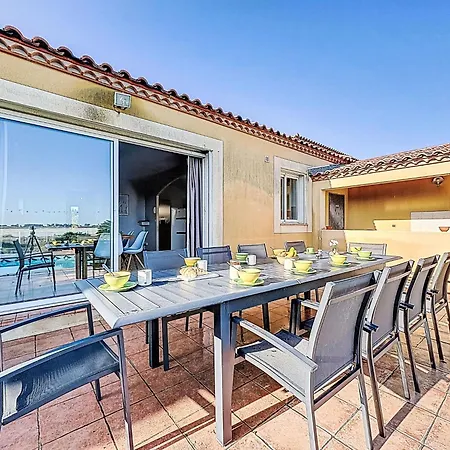 Oree Des Salines By Interhome Le Grau-du-Roi