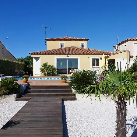 Oree Des Salines By Interhome Le Grau-du-Roi